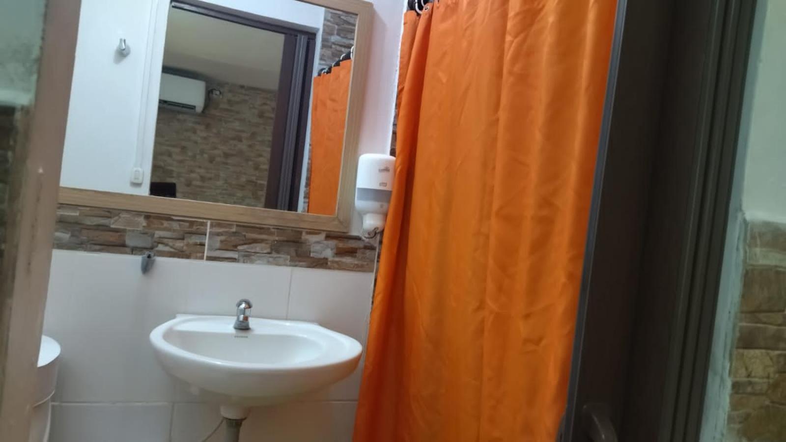 San Andres Vive Paradise Habitaciones Con Bano Privado A 80Mts De La Playa Principal Екстериор снимка