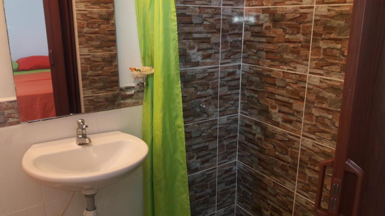 San Andres Vive Paradise Habitaciones Con Bano Privado A 80Mts De La Playa Principal Екстериор снимка